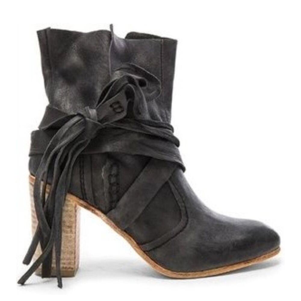 Free People Size 39 US 9 Seven Wonders Leather Ankle Boots Women’s Gray Buttery - Picture 1 of 13